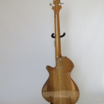 Micoud Guitares - Luthier - Valence - Alpha noyer