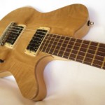 Micoud Guitares - Thêta Noyer
