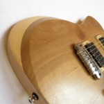 Micoud Guitares - Thêta Noyer