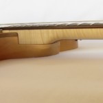 Micoud Guitares - Thêta Noyer